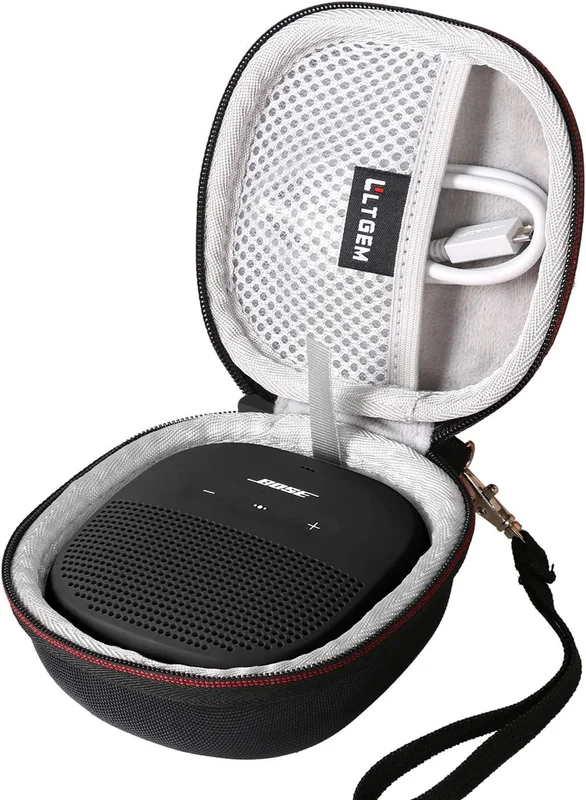 zeebooth-54410974